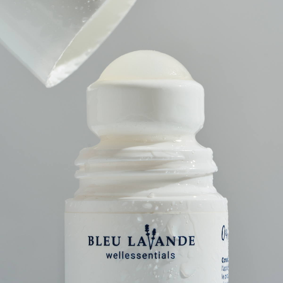 Gel intense en application à bille de 60 ml de Bleu Lavande
